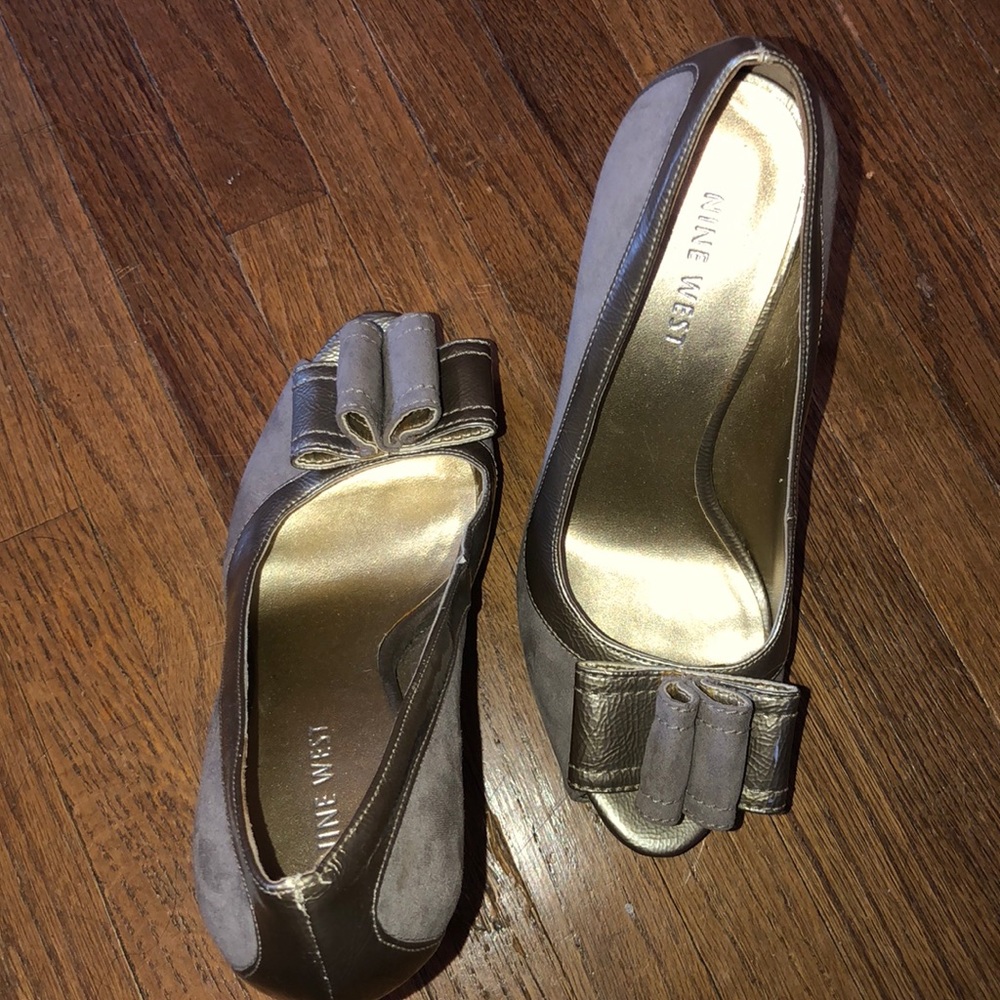 Heels - Picture 3 of 4